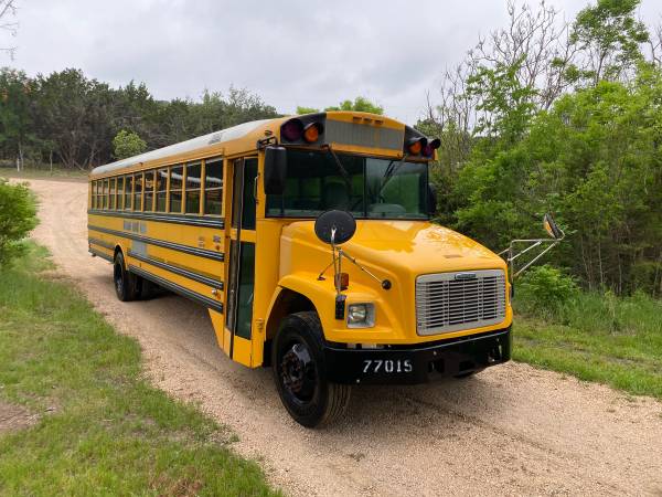 2005 Thomas School Bus for sale in Burnet, TX – photo 2