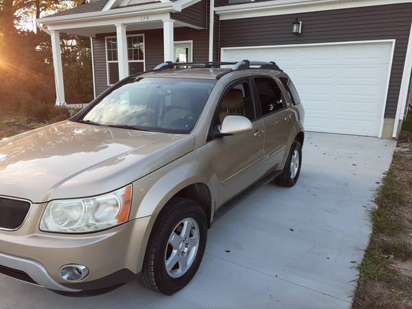 2006 Pontiac Torrent, awesome suv with Low Mileage! for sale in Hampton, VA – photo 7