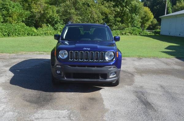 2018 JEEP RENEGADE LATITUDE 4X4 AUTO ONLY 14000 MILES HEATED SEATS for sale in Mc Kee, KY – photo 3