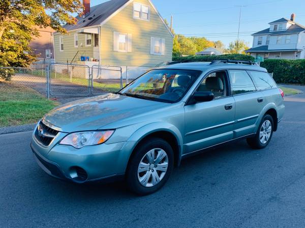 2009 Subaru Outback AWD auto 4 cyl 136k miles runs looks great for sale in Fairfield, CT – photo 4
