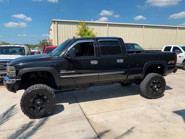 2006 GMC Sierra 2500 hd SLT 6.6L Duramax Diesel lifted for sale in Houston, TX – photo 2