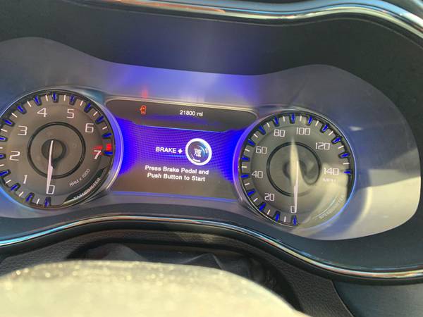2015 Chrysler 200s Black for sale in milwaukee, WI – photo 7