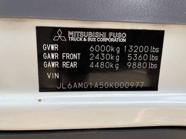 2016 Mitsubishi FUSO FEC52S Box Truck - Low Miles - Liftgate - cars for sale in phoenix, NV – photo 5