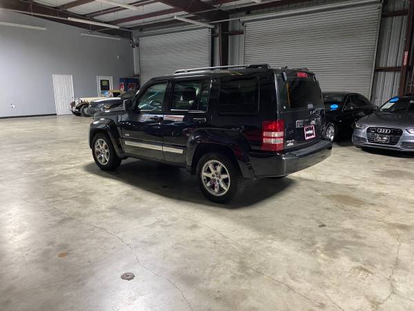 2012 Jeep Liberty 4X4 - cars & trucks - by owner - vehicle... for sale in Houston, TX – photo 9