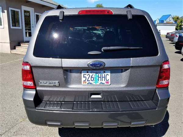 2012 Ford Escape XLT *2-OWNR, ONLY 68K MILES, KEYLESS ENT* Loaded!! for sale in Grants Pass, OR – photo 5