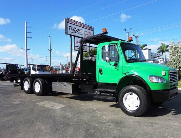 2012 *Freightliner* *BUSINESS CLASS M2* *28FT 15 TON RO - cars &... for sale in Pompano Beach, FL