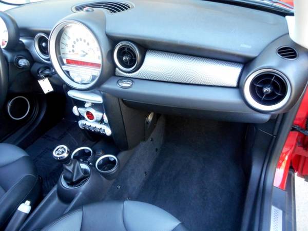 2009 MINI Cooper Clubman 2dr Cpe S - - by dealer for sale in Marion, IA – photo 13