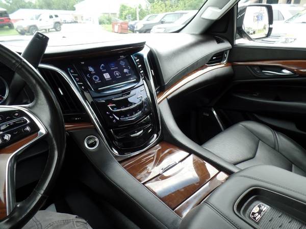 2016 Cadillac Escalade 4WD 4dr Premium Collection for sale in Carroll, OH – photo 21