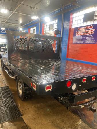 Ford 2002 F2 50 Super duty XLT four-door flatbed for sale in Chicago, IL – photo 3