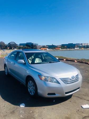 2007 Toyota Camry Hybrid LE CLEAN TITLE 1-OWNER CARFAX SMOGGED LOW MIL for sale in Emeryville, CA – photo 2
