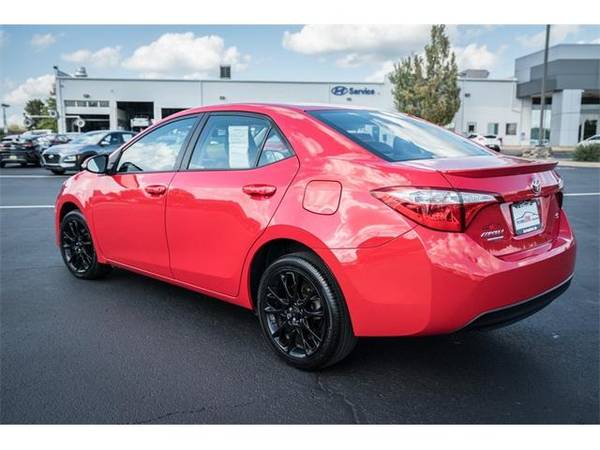 2016 Toyota Corolla sedan S - Toyota Absolutely Red for sale in Springfield, MO – photo 5