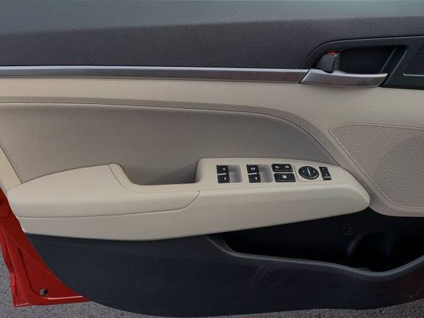 2020 Hyundai Elantra SEL hatchback Red - - by dealer for sale in Cincinnati, OH – photo 23