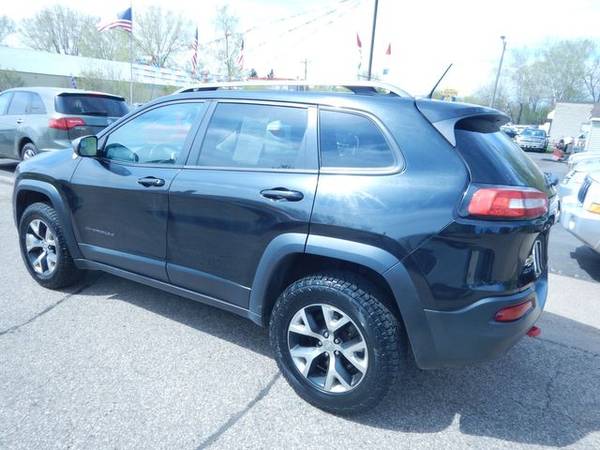 2014 Jeep Cherokee Trailhawk - Manager's Special! - cars & trucks -... for sale in Oakdale, MN – photo 6