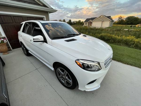 2016 Mercedes benz gle400 v6 twinturbo 4matic - - by for sale in Neenah, WI – photo 6