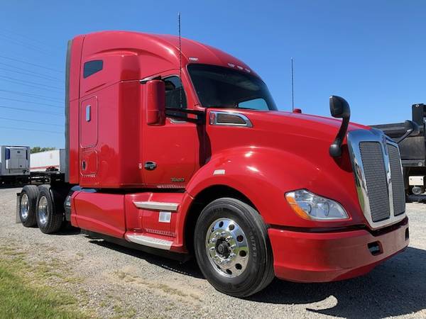 2015 Kenworth T680 for sale in Concord, TX