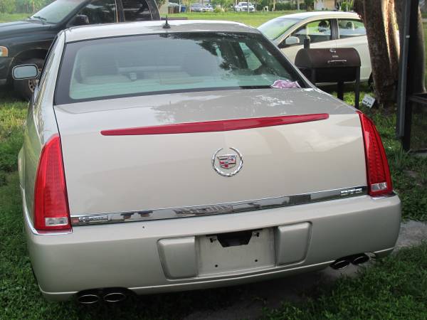 2007 Cadillac DTS for sale in Cape Coral, FL