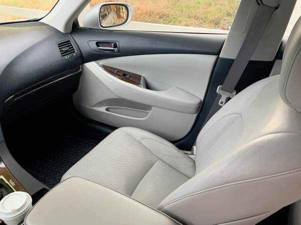 2011 Lexus ES 350 (Just right!) for sale in Ashland, OR – photo 6