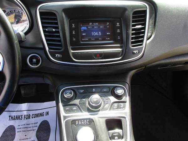 2015 Chrysler 200 Limited for sale in Kissimmee, FL – photo 22