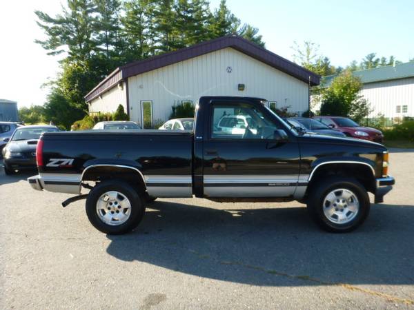 1996 GMC SIERRA K1500 4X4 154000 MILES RUNS AND DRIVES VERY GOOD for sale in Milford, ME – photo 7