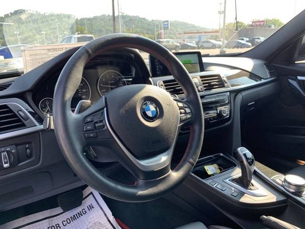 2017 BMW 3 Series AWD 4D Sedan/Sedan 330i xDrive for sale in Saint Albans, WV – photo 14