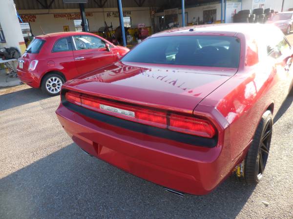 2012 DODGE CHALLENGER SXT AUT CANDY RED,STRIPES SPORTY !!!!! for sale in Brownsville, TX – photo 3