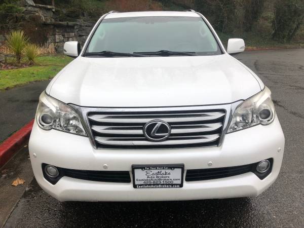 2010 Lexus GX460 4WD Clean title, Loaded, Third Row, Nice - cars for sale in Kirkland, WA – photo 2