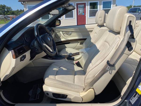 2013 BMW 328i Hard Top Convertible with 138, 791 Mi Leather for sale in Auburn, IN – photo 3
