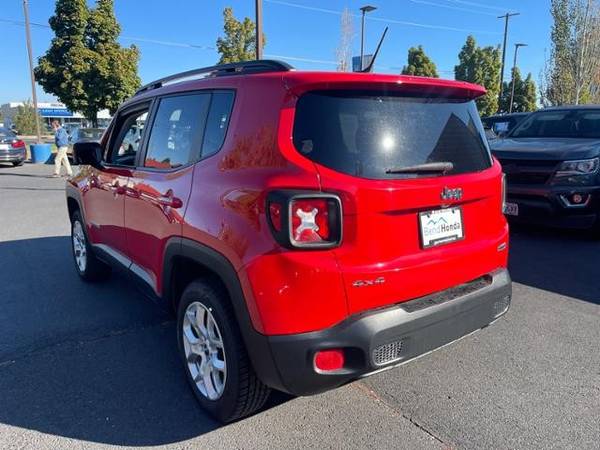 2016 Jeep Renegade 4x4 4WD 4dr Latitude SUV - - by for sale in Bend, OR – photo 3