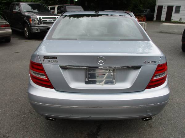 2013 Mercedes C300 luxury ( navigation , back camera, low miles 54k for sale in Haverhill, MA – photo 5