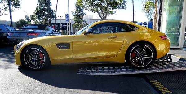 2019 Mercedes Benz AMG GT-C Solar Yellow Only 800 Miles - cars & for sale in Costa Mesa, CA – photo 5