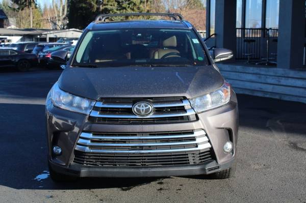 2017 Toyota Highlander Limited Sport Utility 4D with for sale in PUYALLUP, WA – photo 8