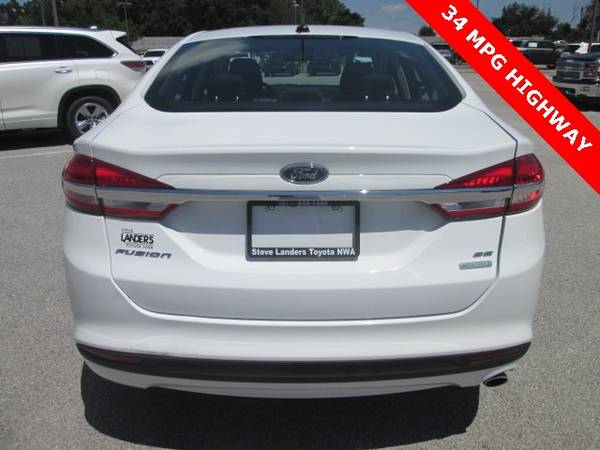 2017 Ford Fusion SE sedan White for sale in ROGERS, AR – photo 22