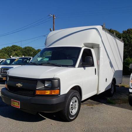 2014 CHEVROLET 10FT.BOX 3500EXPRESS COMMERCIAL CUTAWAY 3500 VAN 139... for sale in Abington, MA – photo 2