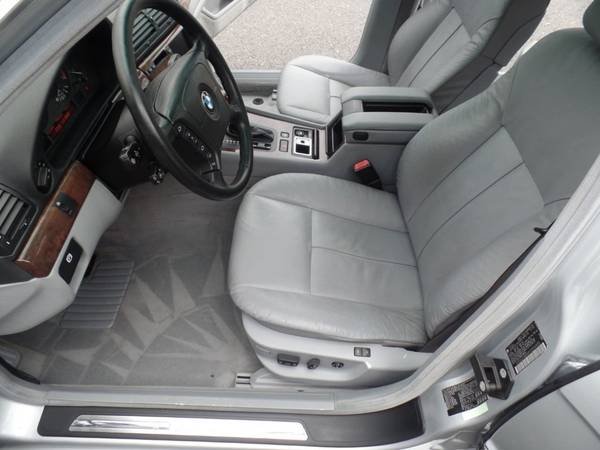 2000 *BMW* *740iL* *Sedan* Titanium Silver Metallic for sale in Johnstown , PA – photo 22