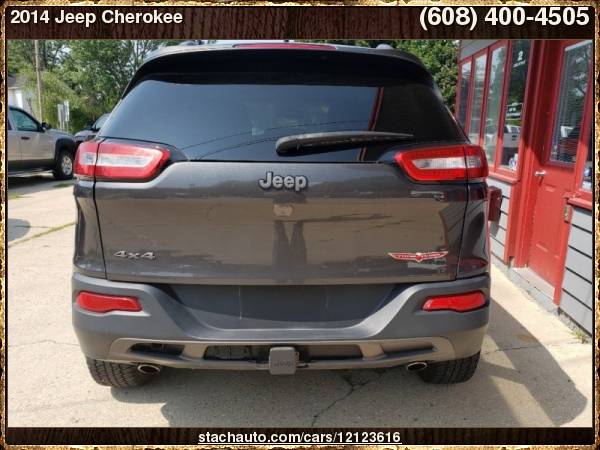 2014 Jeep Cherokee 4WD 4dr Trailhawk with Covered Dashboard Storage,... for sale in Janesville, WI – photo 3