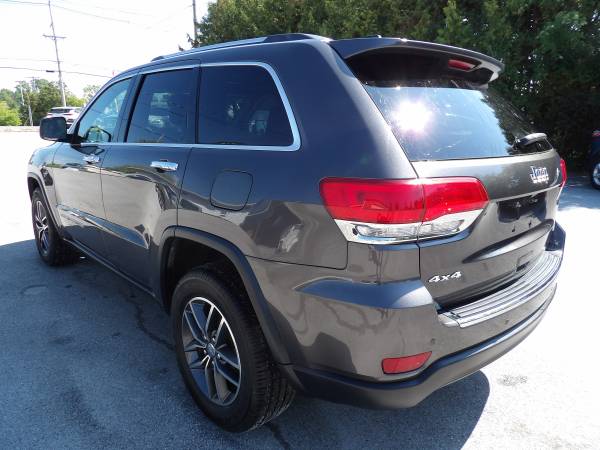 2018 JEEP GRAND CHEROKEE LIMITED w 30k miles! - - by for sale in St. Albans, VT – photo 8