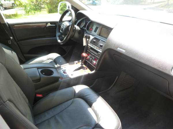 2008 Audi Q7- AWD, Navigation, Third Row, Bluetooth, LOADED!!!!!!!!!!! for sale in Kirkland, WA – photo 14