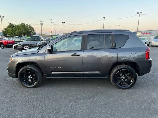 2016 Jeep Compass Latitude - 4x4 - Leather - 100k Miles for sale in Spokane Valley, WA – photo 2