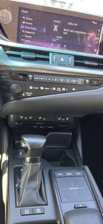 2019 Lexus ES 300h LUXURY Sedan - - by dealer for sale in Boise, ID – photo 11
