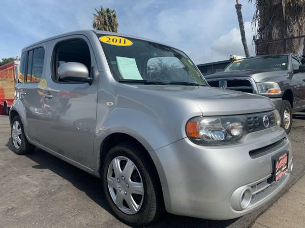 2011 Nissan cube GAS SAVER! GOOD MILES! WON T LAST LONG AT THIS for sale in Chula vista, CA