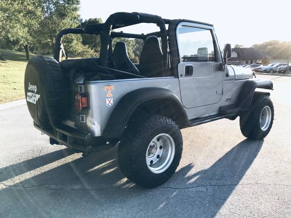 Low Mileage Jeep Wrangler 4x4.....Only 55k for sale in Lenoir City, TN – photo 3