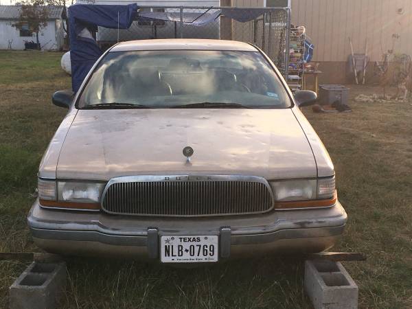 1996 Buick Roadmaster Limited Collector's Edition - cars & trucks -... for sale in Cresson, TX – photo 2