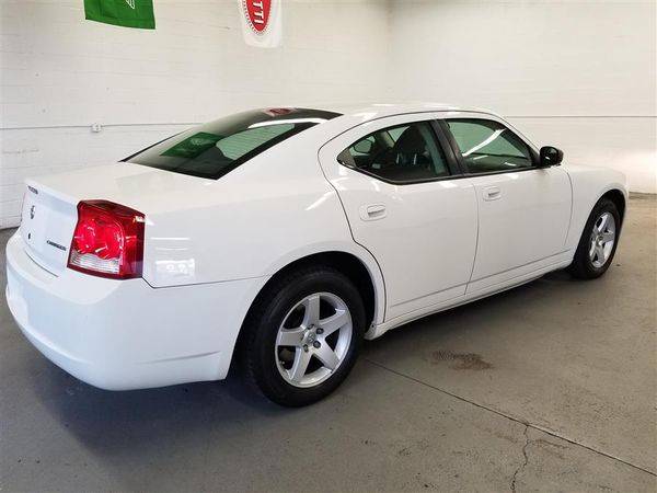 2009 Dodge Charger 4dr Sdn SE RWD -EASY FINANCING AVAILABLE for sale in Bridgeport, CT – photo 4