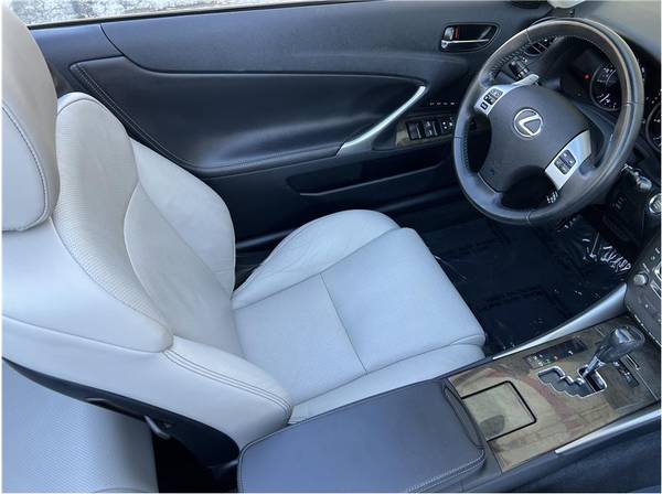 2013 Lexus IS IS 250C Convertible 2D Convertible Obsidian - cars & for sale in Sacramento, NV – photo 8