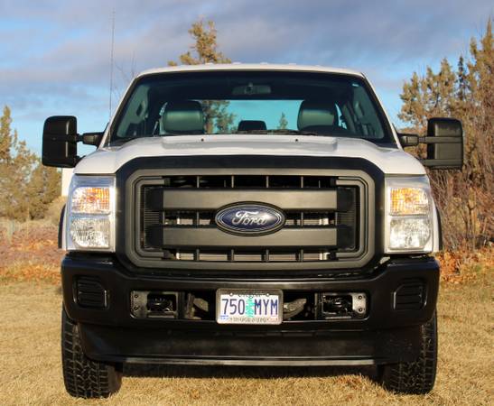 2014 Ford Super Duty F-350 SRW 4X4 CREW CAB XLT LOW MILES for sale in Redmond, OR – photo 8