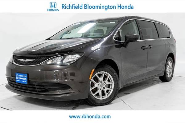 2017 Chrysler Pacifica LX 4dr Wagon Granite Cr for sale in Richfield, MN