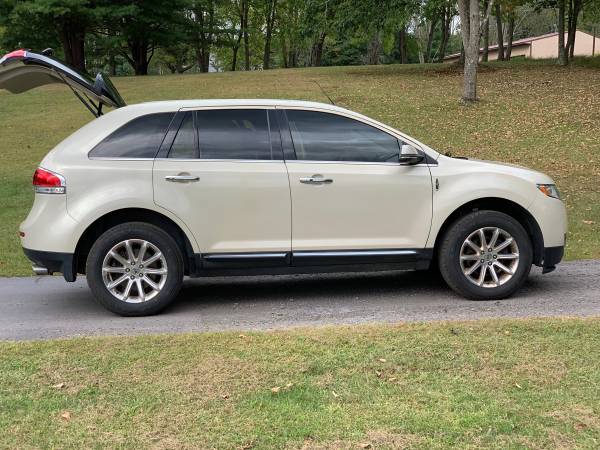 2014 LINCOLN MKX AWD for sale in Wapwallopen, PA – photo 4