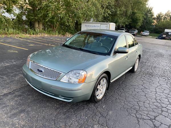 2007 FORD FIVE HUNDRED SEL EXCELLENT CONDITION SEDAN - cars & trucks... for sale in Romeoville, IL – photo 8