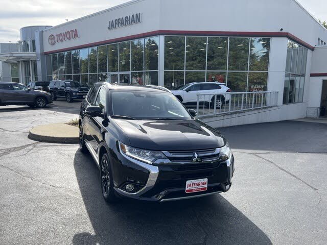 2018 Mitsubishi Outlander Hybrid Plug-in GT S-AWC AWD for sale in Haverhill, MA – photo 2