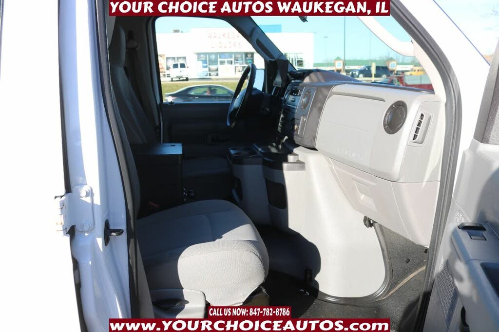 2012 Ford E-Series E-150 Cargo Van for sale in WAUKEGAN, IL – photo 16